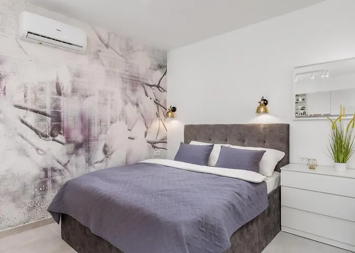 Srnec - Korzo Apartment Rijeka
